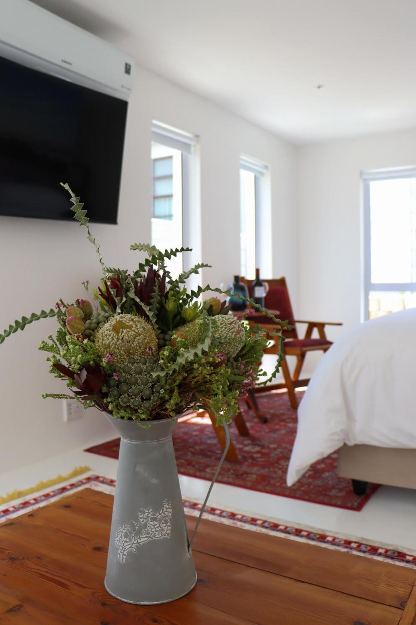 Nivenia Beach House Bettyʼs Bay Exterior foto
